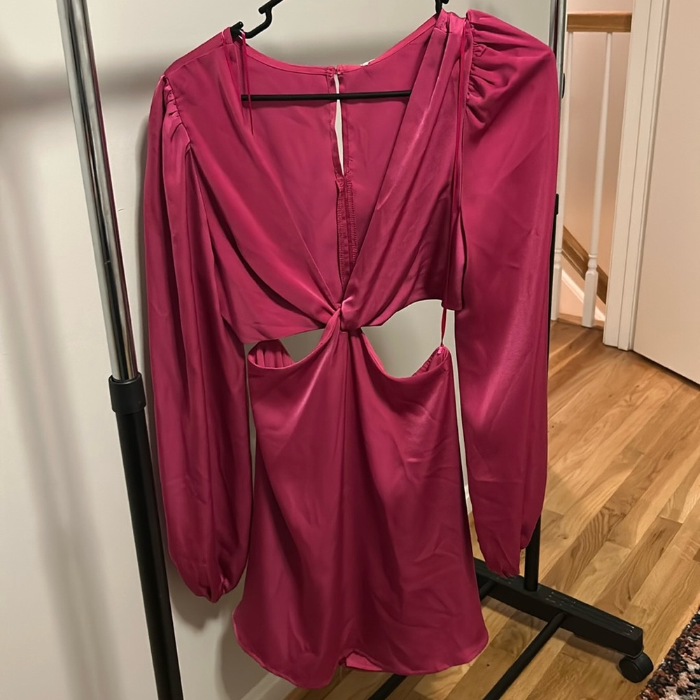 Magenta cut out dress - south moon under - NEVER WORN - medium